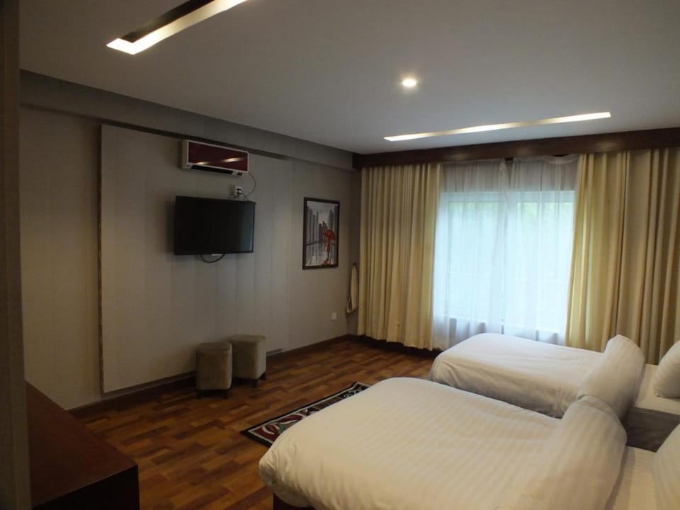 Hummingbird Resort & Executive Suites Apartment in Punjab