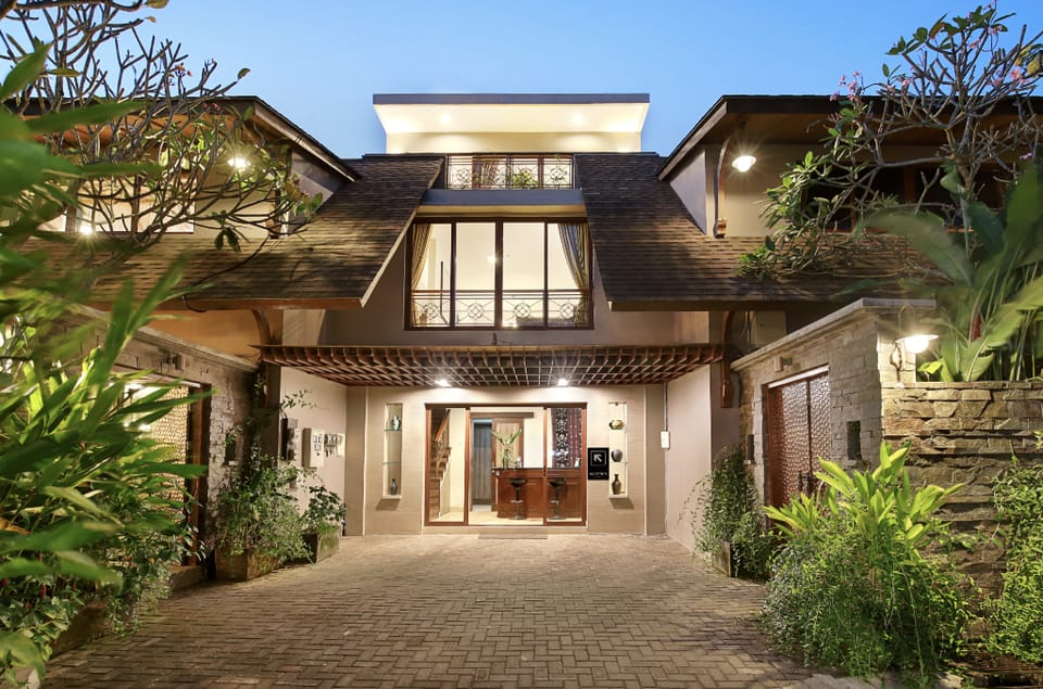 Puri Sabina Bed & Breakfast Bed and Breakfast in Bali