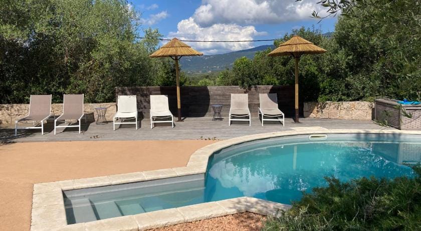 Le moulin de Figari, nouvelle climatisation Vacation rental in Corsica
