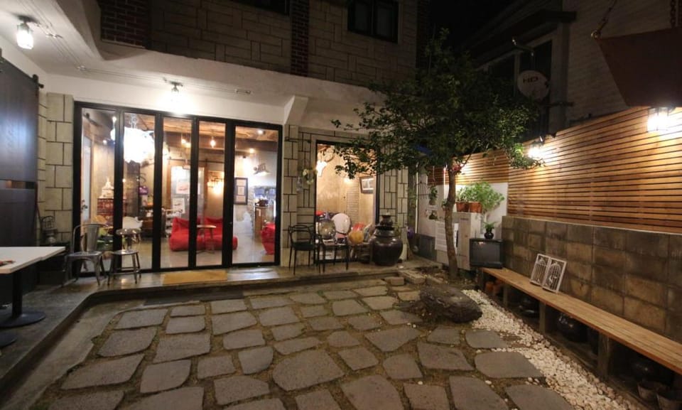 Daemyung Guesthouse Jeonju Bed and Breakfast in South Korea