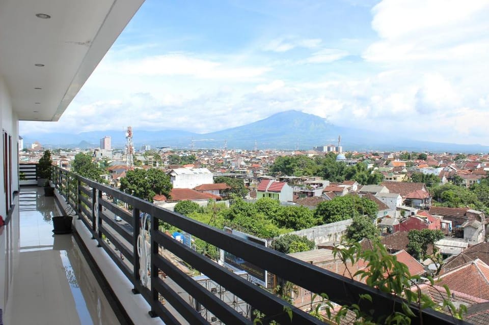 Ratu Homestay Hotel in East Java