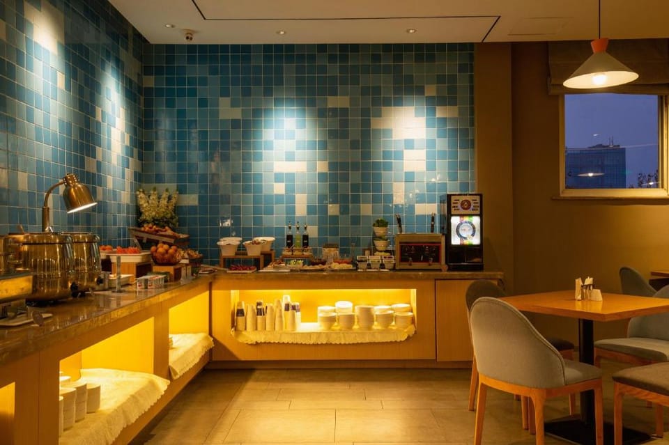 Home Inn Neo Jinan Jiefang Road Hotel in Shandong