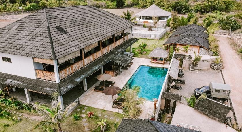 Baha Baha Villas Campground/ 
RV Resort in Sekongkang