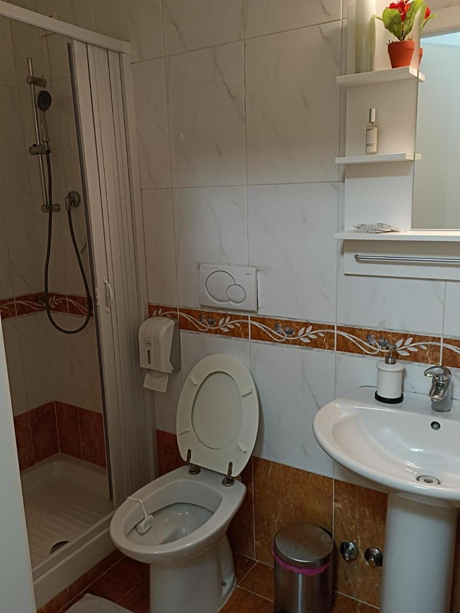 Martini Rooms Bed and Breakfast in Rome