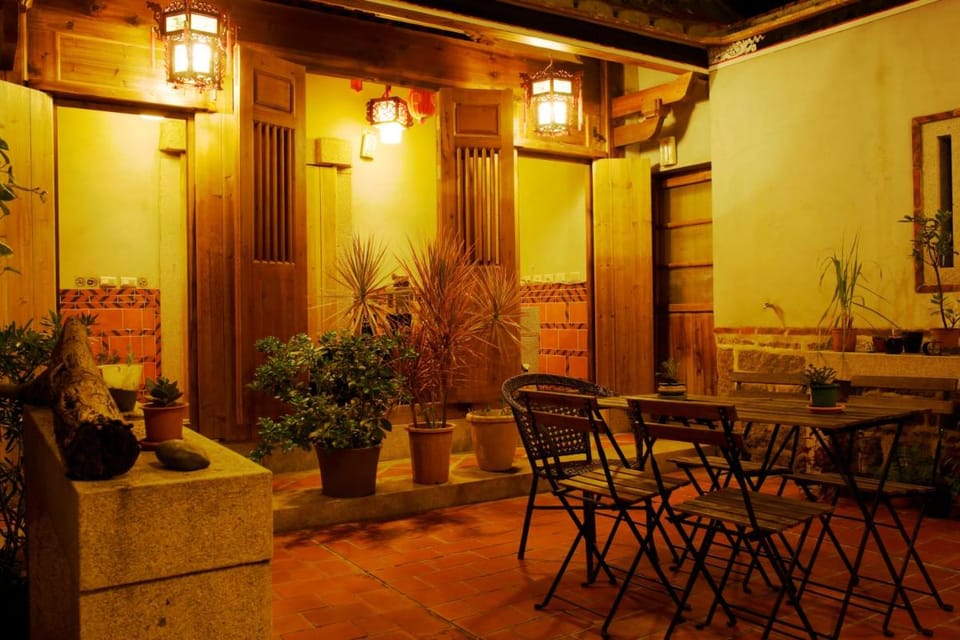 Horseshoe Crab Cottage Bed and Breakfast in Xiamen