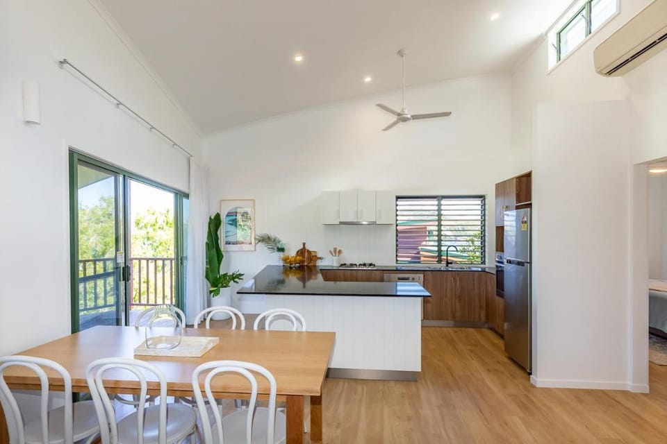 Casuarina Cove Apartments Apartment hotel in Whitsundays