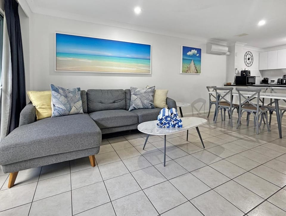 Sunset Waters Apartments Apartment in Whitsundays