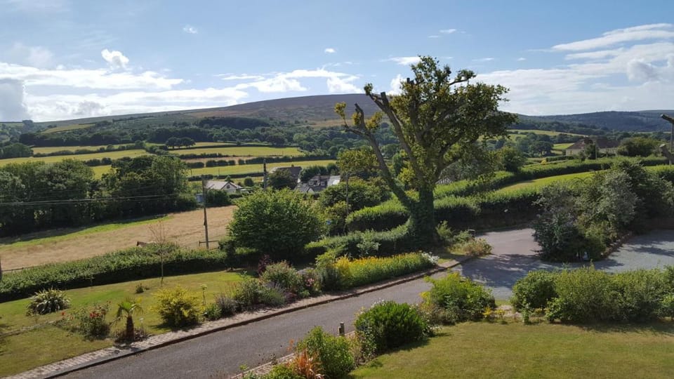 Dunkery Beacon Country House Bed and Breakfast in West Somerset District