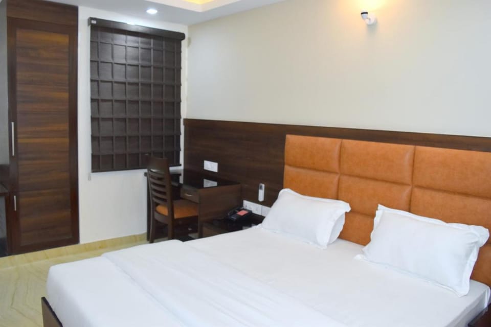 Hotel Tara Palace Redfort Hotel in New Delhi