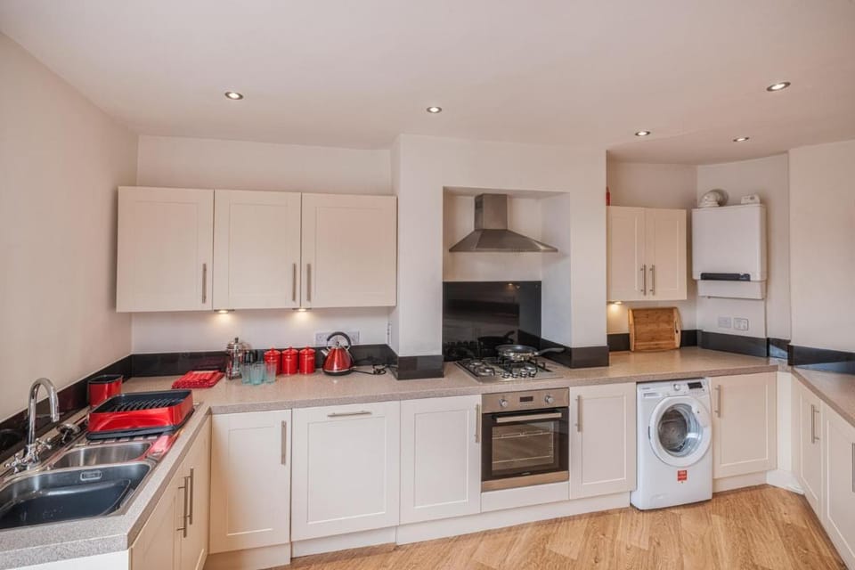 Town Centre Apartment Perfect Location with on-street parking Apartment in Stratford-upon-Avon