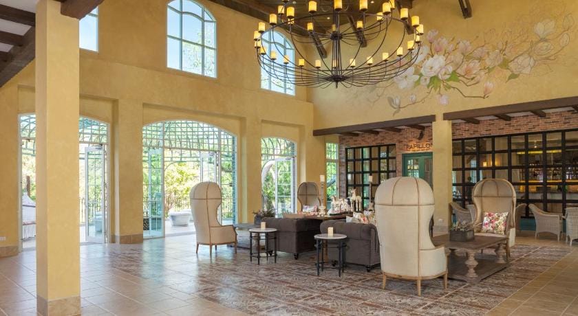 U Khao Yai Resort in Laos
