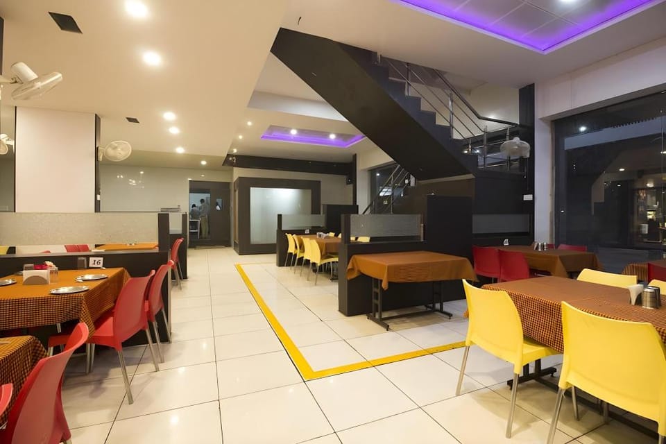 Hotel City Point Hotel in Maharashtra