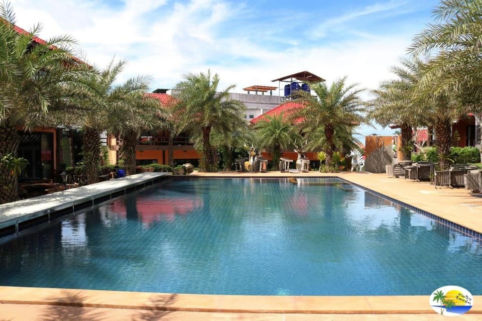 Chomview Resort Lanta Resort in Sala Dan