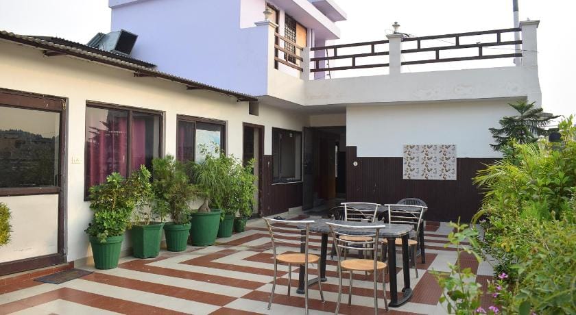 HOTEL THAKUR JI Bed and Breakfast in Uttarakhand