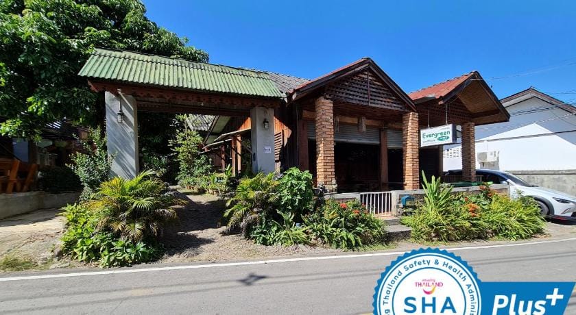 Evergreen Guesthouse Bed and Breakfast in Thailand