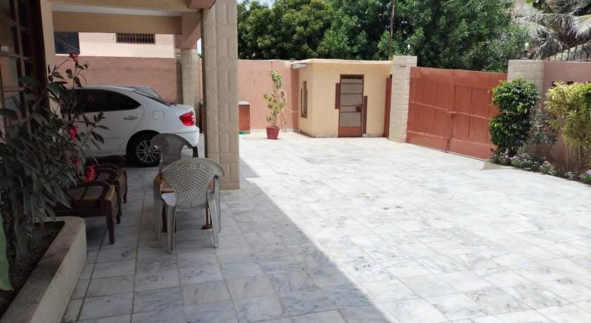Bukhari Branch Hotel in Karachi