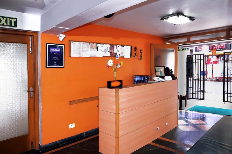 55B hindustan park Hotel in Kolkata