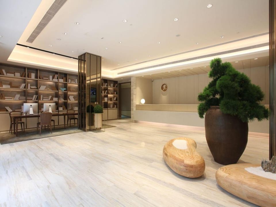 Ji Hotel Shanghai Yuyuan Hotel in Shanghai
