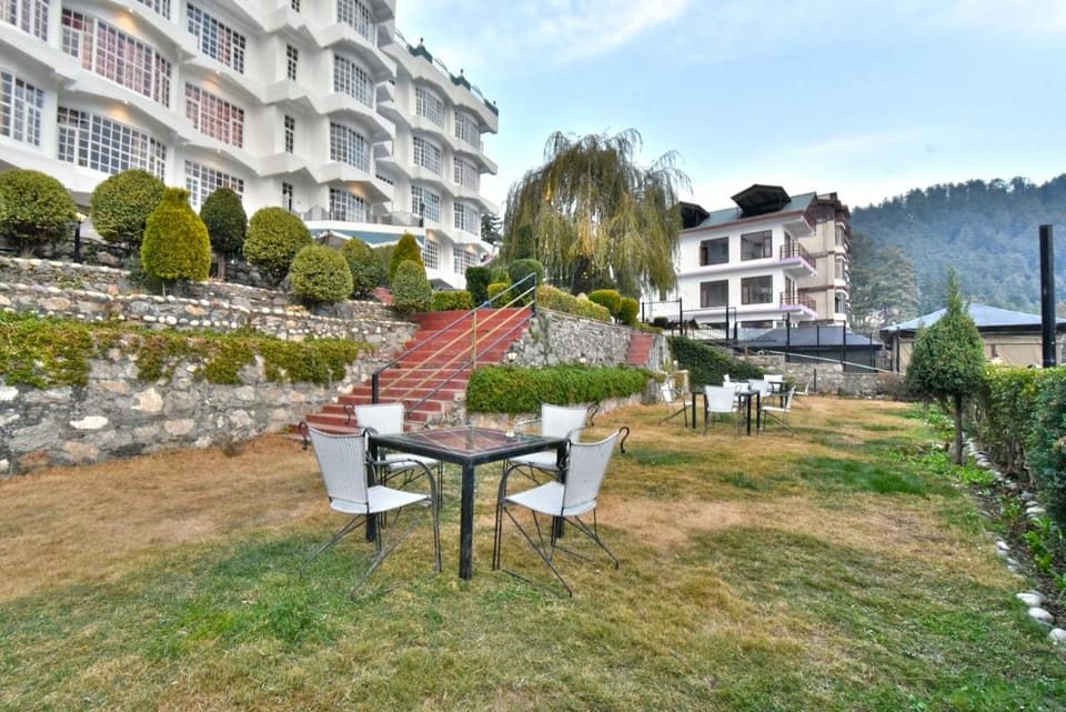 Hillcrest Resort By DLS Hotels  Hotel in Himachal Pradesh
