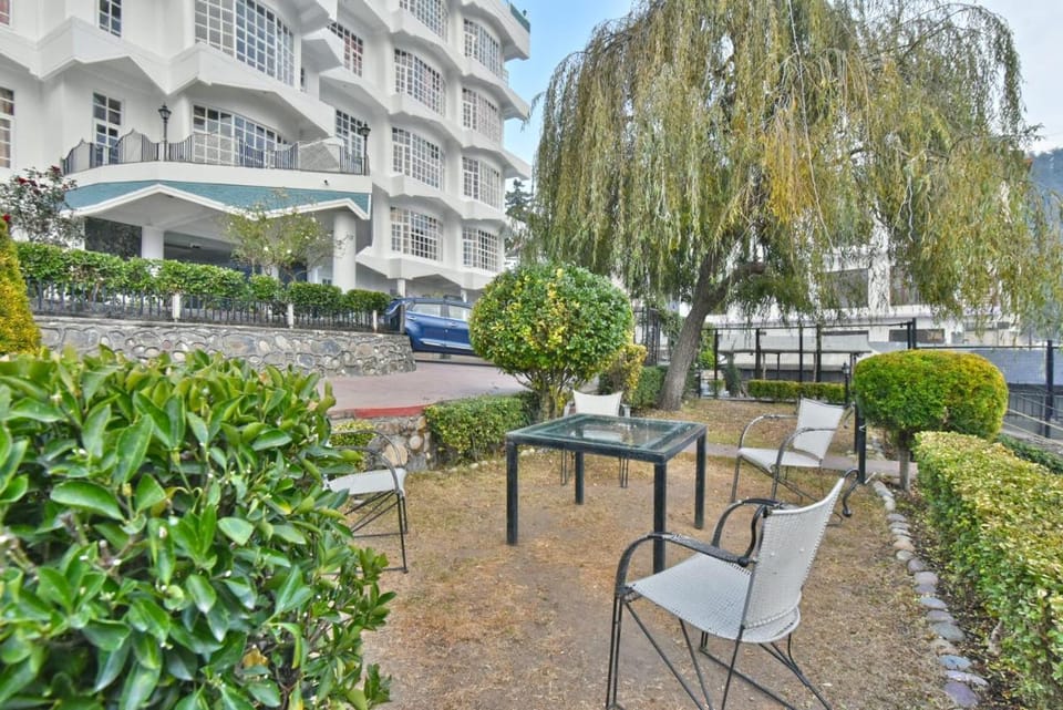 Hillcrest Resort By DLS Hotels  Hotel in Himachal Pradesh