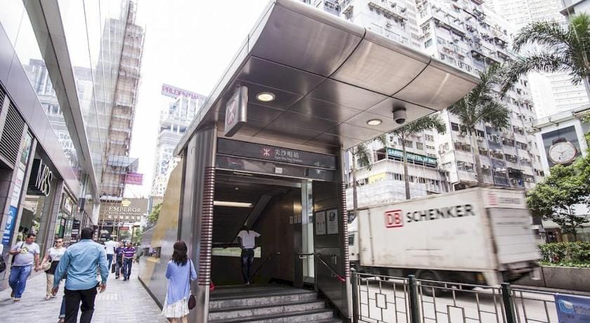 Paris Guest house(  10F flat D2 ) Bed and Breakfast in Hong Kong