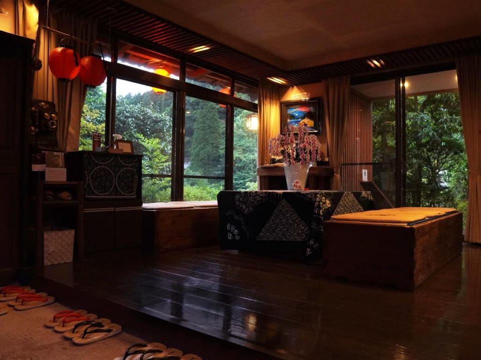 Yunohira Onsen Ryokan Kamiyanagiya Ryokan in Japan