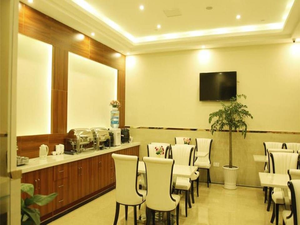 GreenTree Inn Nanjing Confucius Temple Sanshan Street Subway Station Express Hotel Hotel in Nanjing