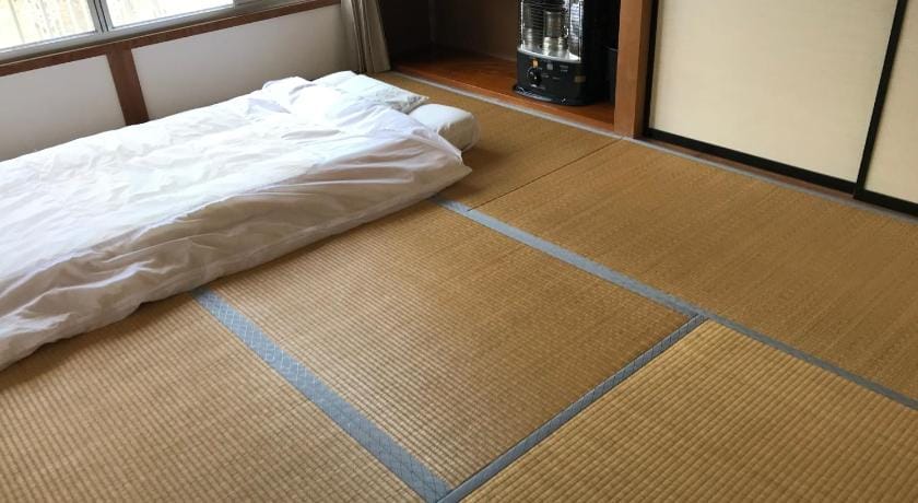 Guest House Itokawa Bed and Breakfast in Shizuoka Prefecture