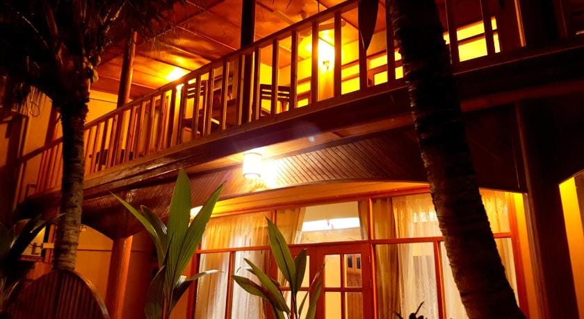 Detour Beach View Bed and Breakfast in Maldives