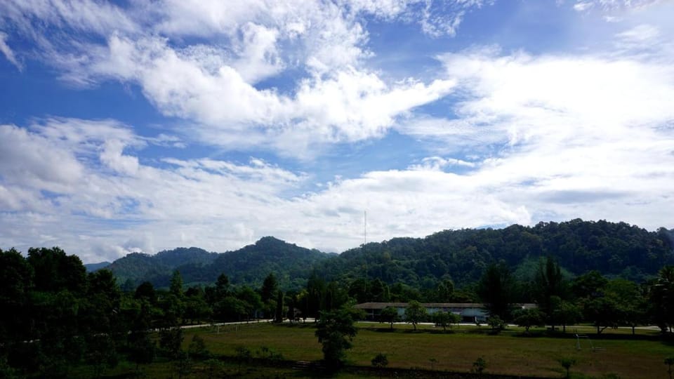 The Boat House Resort in Ranong, Khao Niwet, Mueang Ranong District, Ranong 85000, Thailand