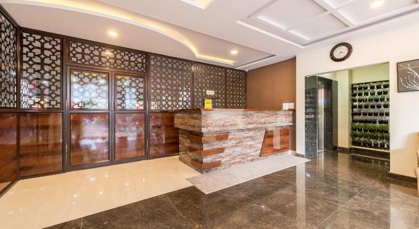 Treebo Greenwood Premier Suites, Old Airport Road Hotel in Bengaluru
