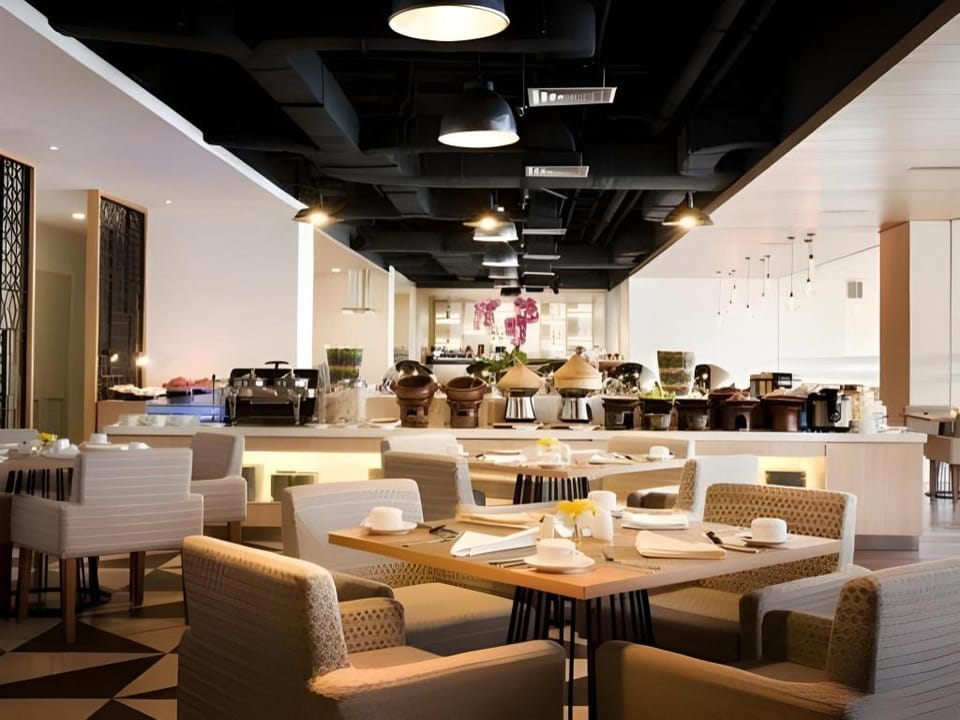 Hotel Santika Mega City - Bekasi Hotel in West Java