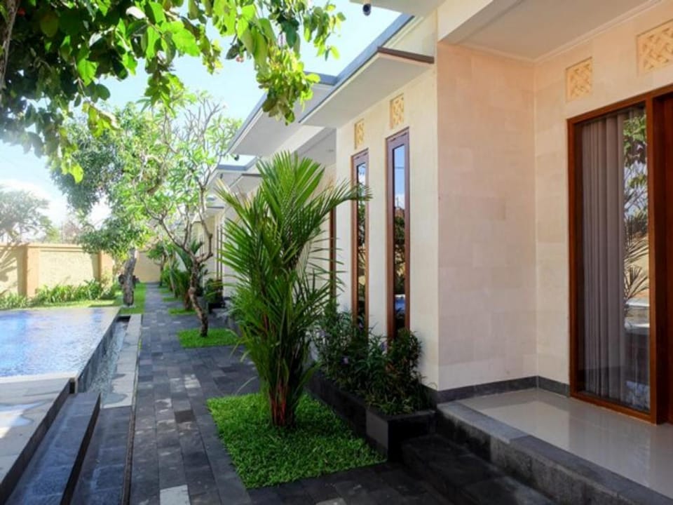 Astana Made Villas Bed and Breakfast in Denpasar