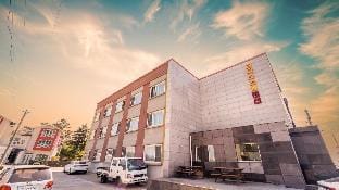 jeju samda hostel Bed and Breakfast in South Korea