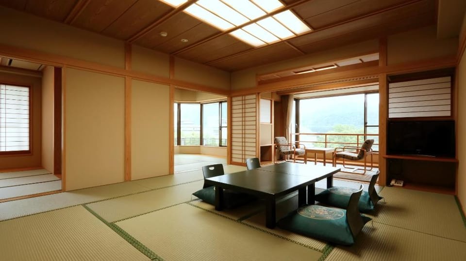 Tateyama Prince Hotel Ryokan in Kitaazumi District