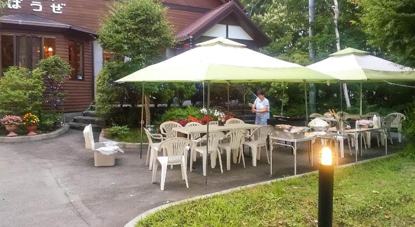 Yamanakako Pension Pause Bed and Breakfast in Shizuoka Prefecture