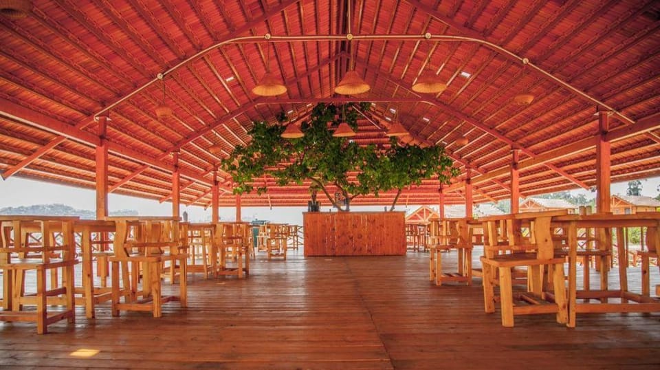 Leo Wooden Resort Hotel in Karnataka