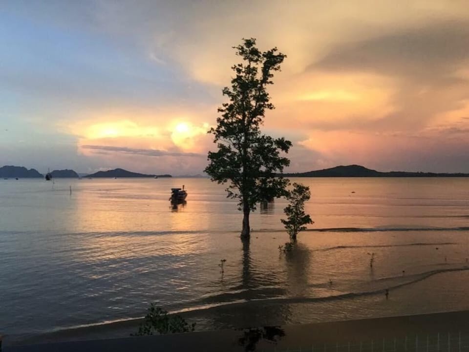 4Fish Waterfront Pool House Vacation rental in Krabi Changwat