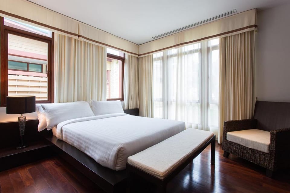 Amatapura Beachfront Villa 10 , SHA Certified Villa in Krabi Changwat