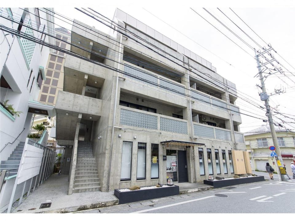 Secret House MAKISHI Hotel in Naha