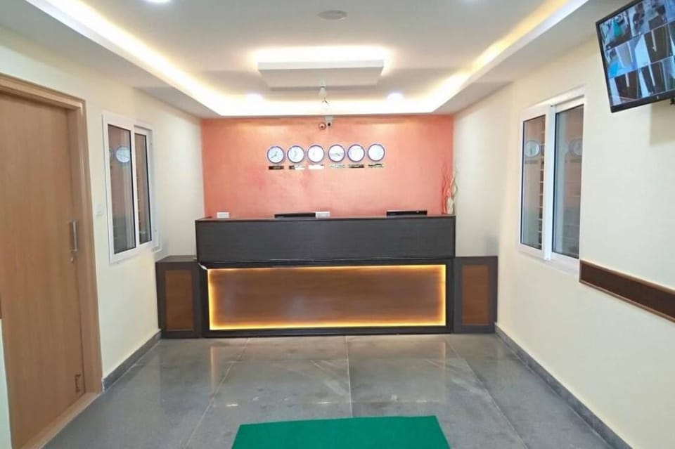 Tranzotel Redkey Inn Near Bangalore Airport Hotel in Bengaluru