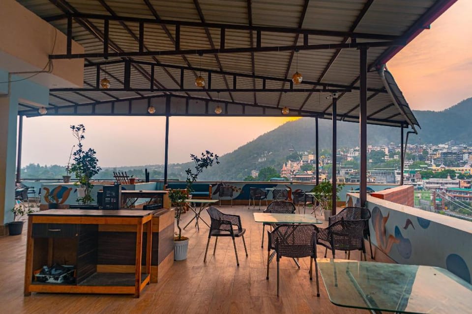 Madpackers Rishikesh Hostel in Rishikesh