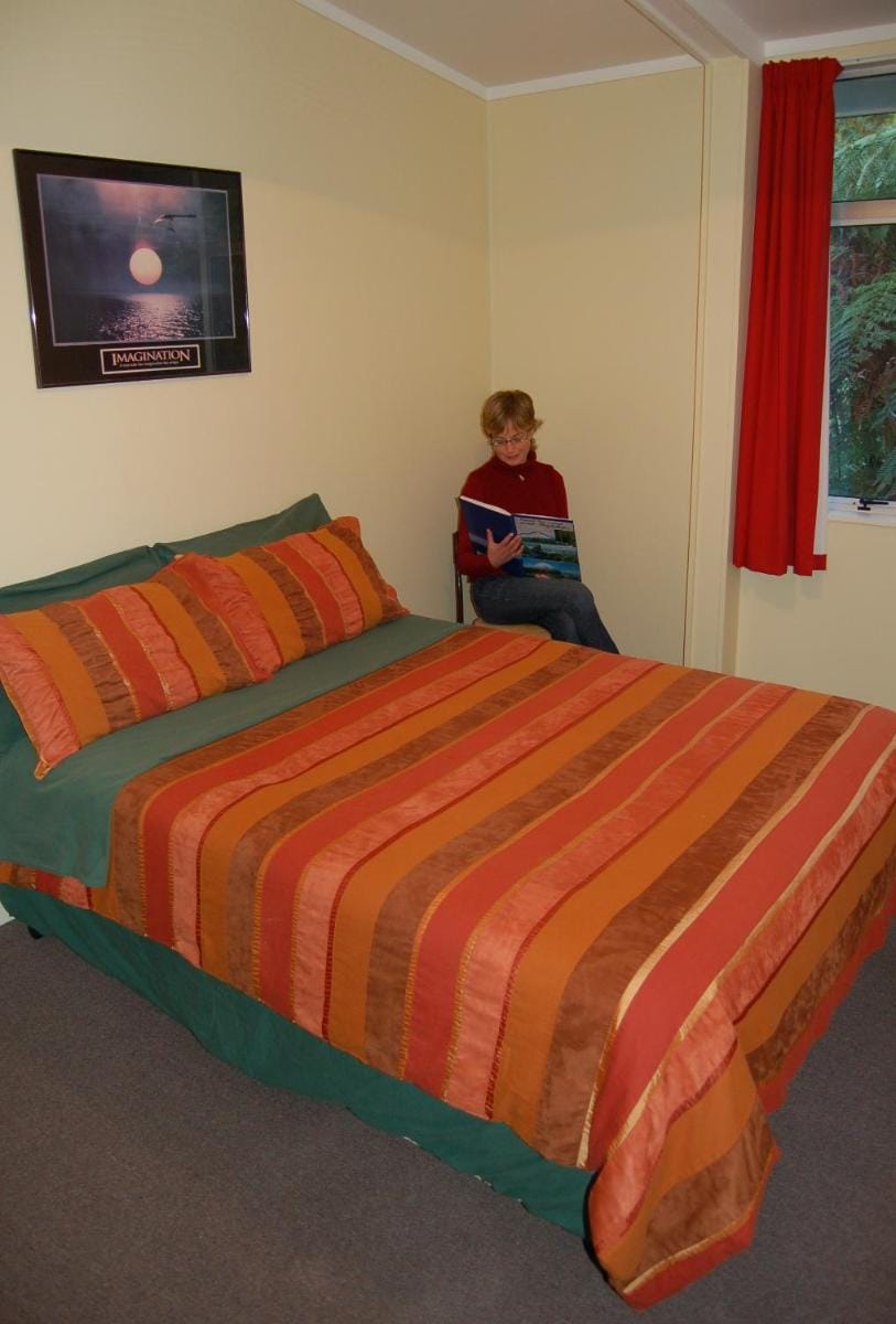 Egmont Eco Leisure Park & Backpackers Hostel in New Plymouth
