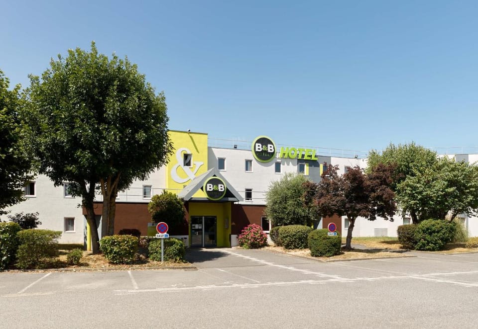B&B HOTEL Evry Lisses 1 Hotel in Corbeil-Essonnes