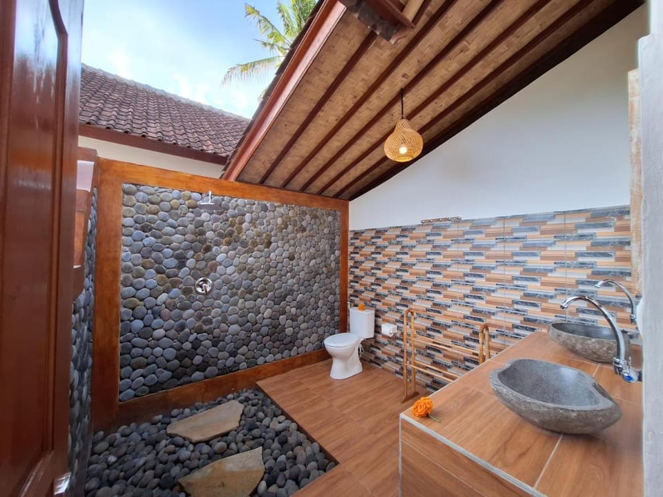 Frangipani Inn & Restaurant Bed and Breakfast in Karangasem Regency