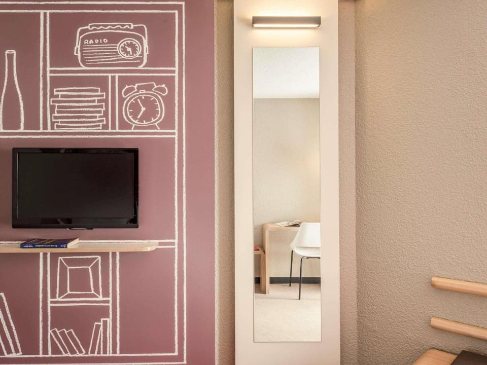 ibis Paris Gare Montparnasse 15ème Hotel in Paris