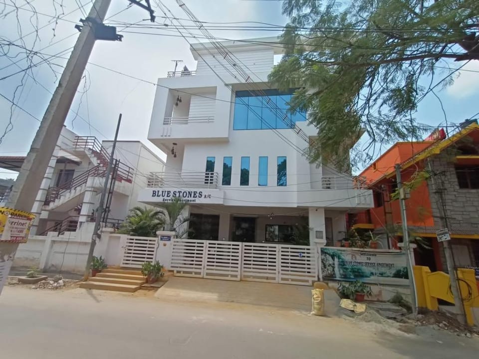 Blue Stone Service Apartment Apartment in Coimbatore