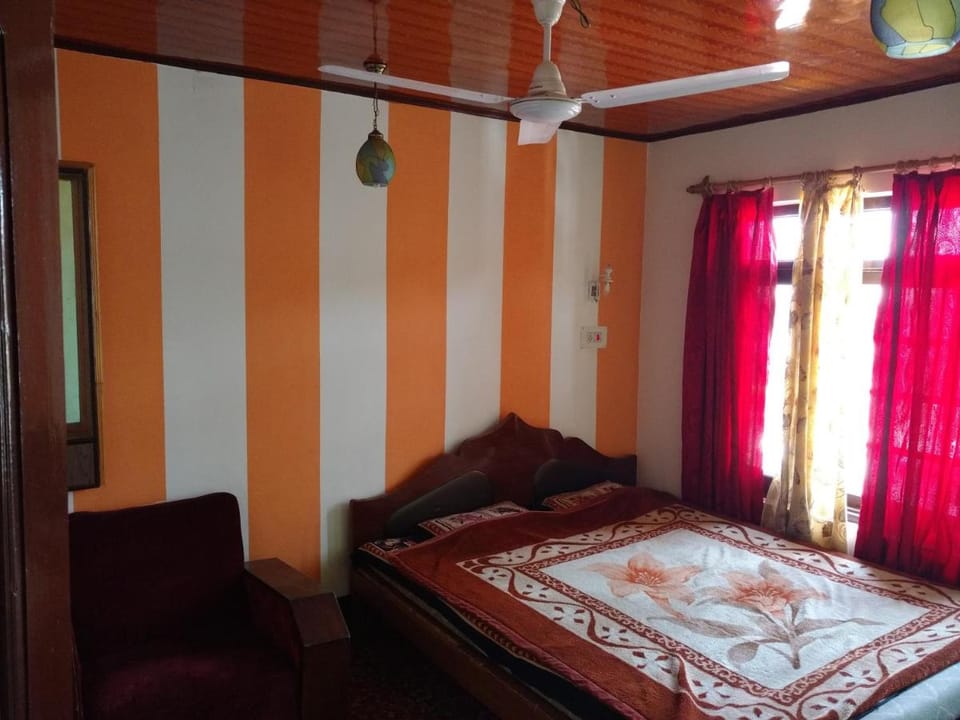 Al Amin Homestay Vacation rental in India