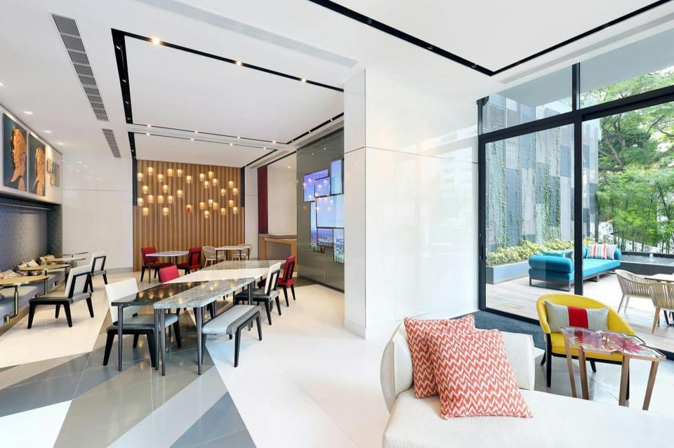 Oakwood Studios Singapore Apartment hotel in Singapore