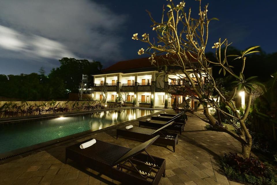 Le LIMA Hotel Hotel in Kuta